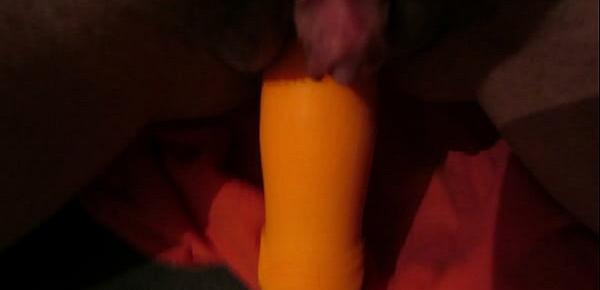  I love my orange vibrator!